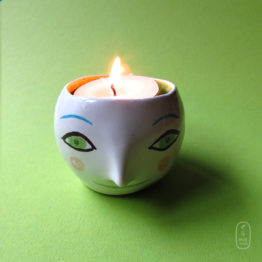 Bruleur-d'encens-tête-yeux-verts4